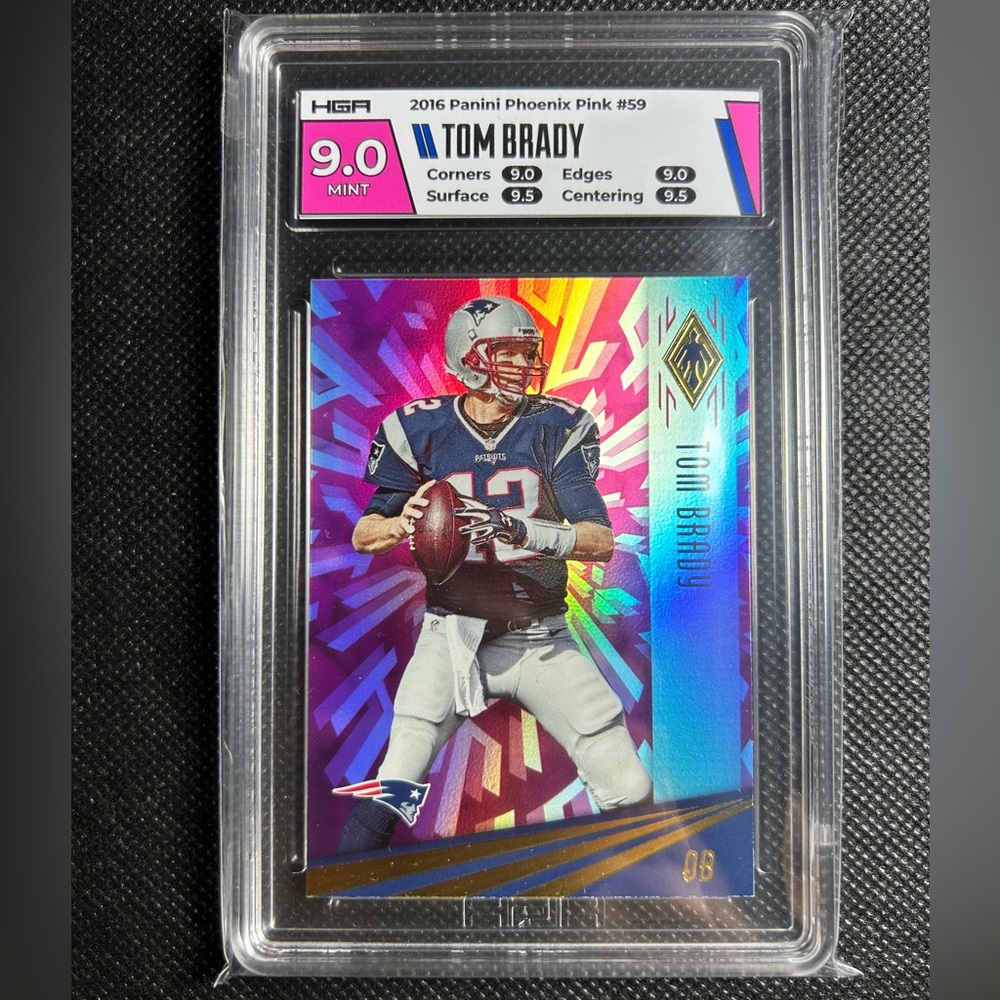 2016 Panini Phoenix Pink Refractor Tom Brady #59 HGA 9++ Quad Mint Patriots